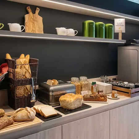 Ibis Styles Vecchio 호텔 3*