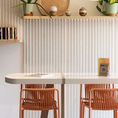 Ibis Styles Vecchio 3* ポルトヴェッキオ