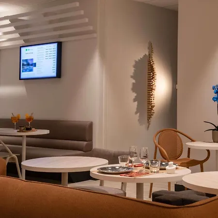 Ibis Styles Vecchio 3* ポルトヴェッキオ