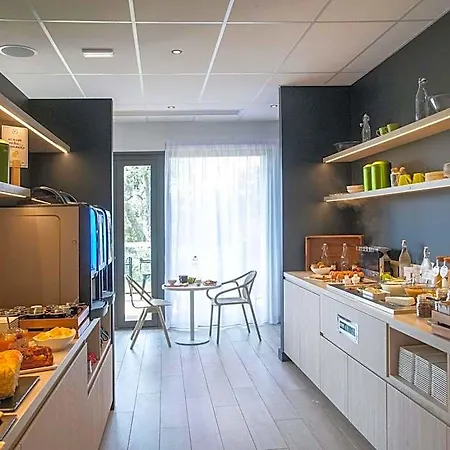 Ibis Styles Vecchio Hotel 3*