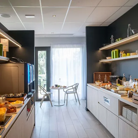Ibis Styles Vecchio 3*